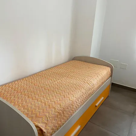 Casa Salento * ספקיה
